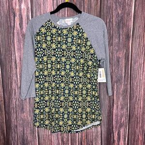 LuLaRoe Randy Raglan 3/4 Sleeve Shirt